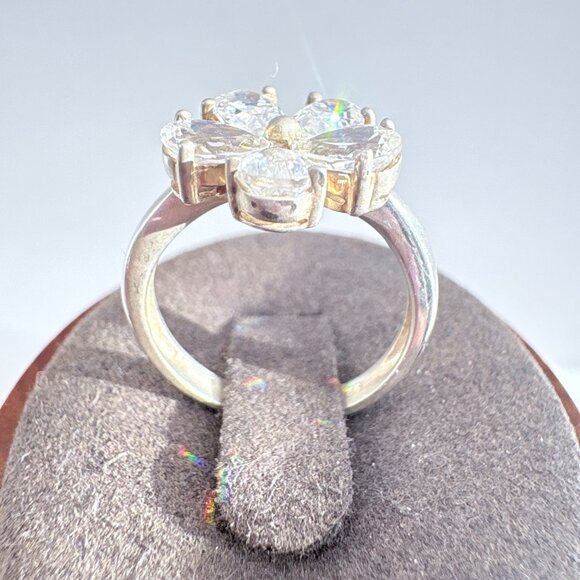 VTG Solid Sterling Silver 925 Cubic Zirconia Flower Statement Ring Size 8.25 - Picture 3 of 10
